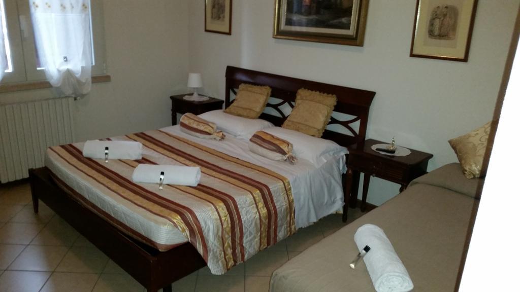 King Harbor View Room with Sofa Sleeper - Pet Friendly